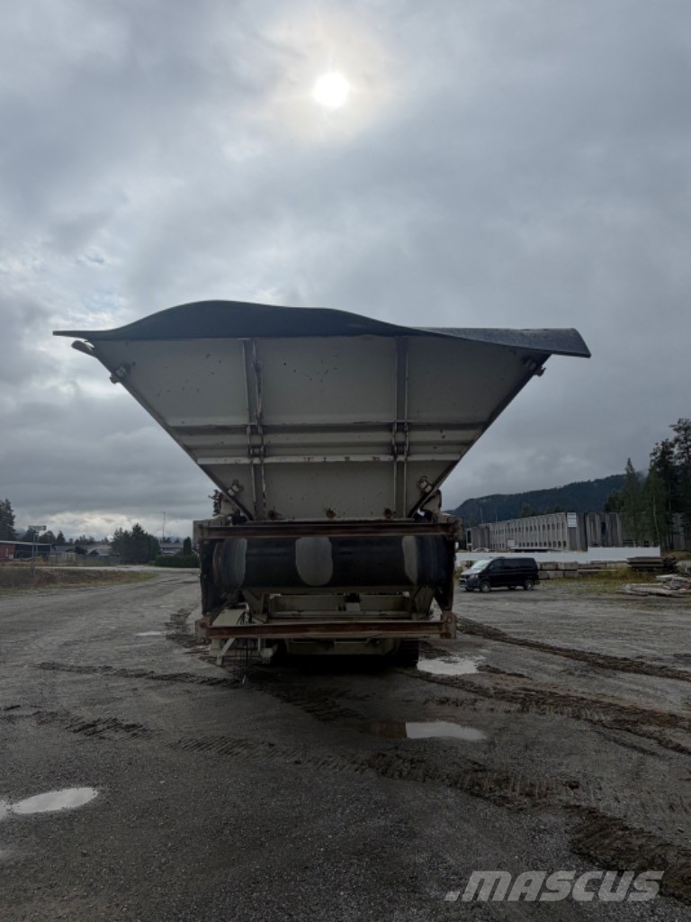 Metso LT 300 GP الكسارات المتنقلة