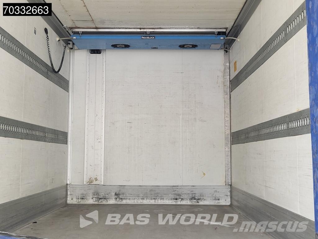 Schmitz Cargobull SCB*D2 2 axles Tail gate Kühlanhänger