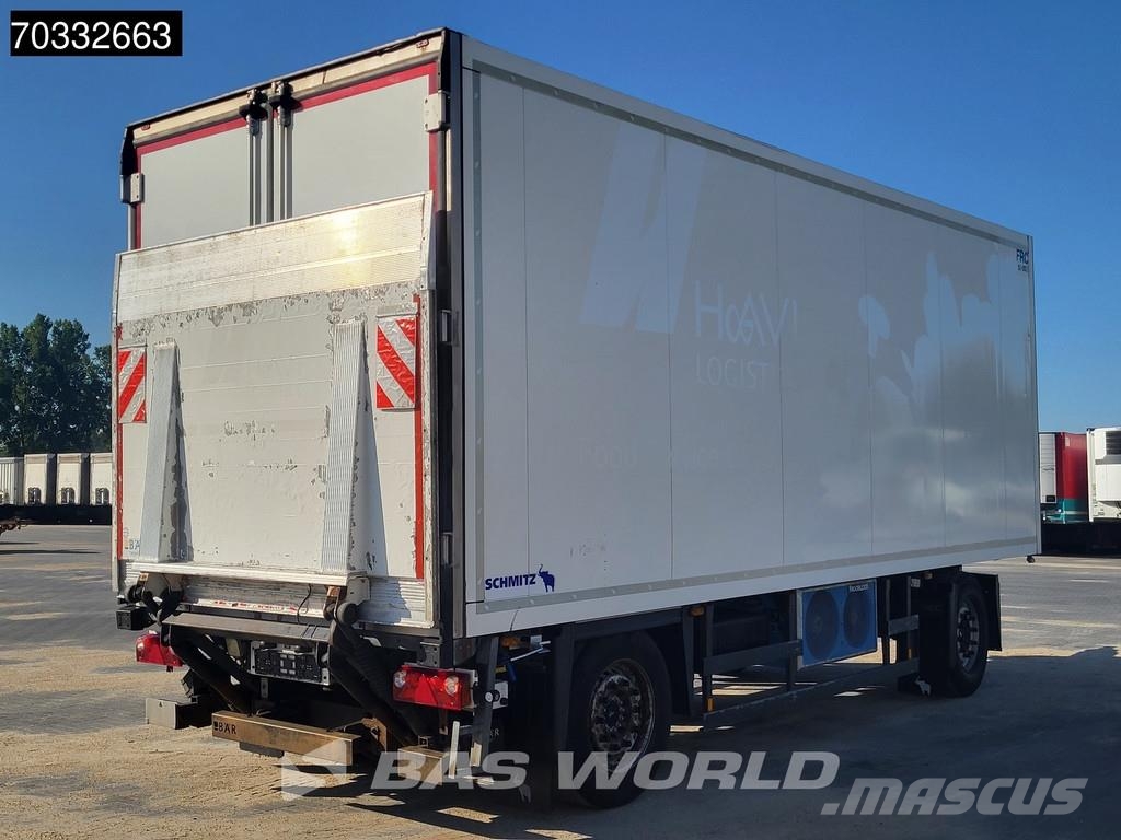 Schmitz Cargobull SCB*D2 2 axles Tail gate Kühlanhänger