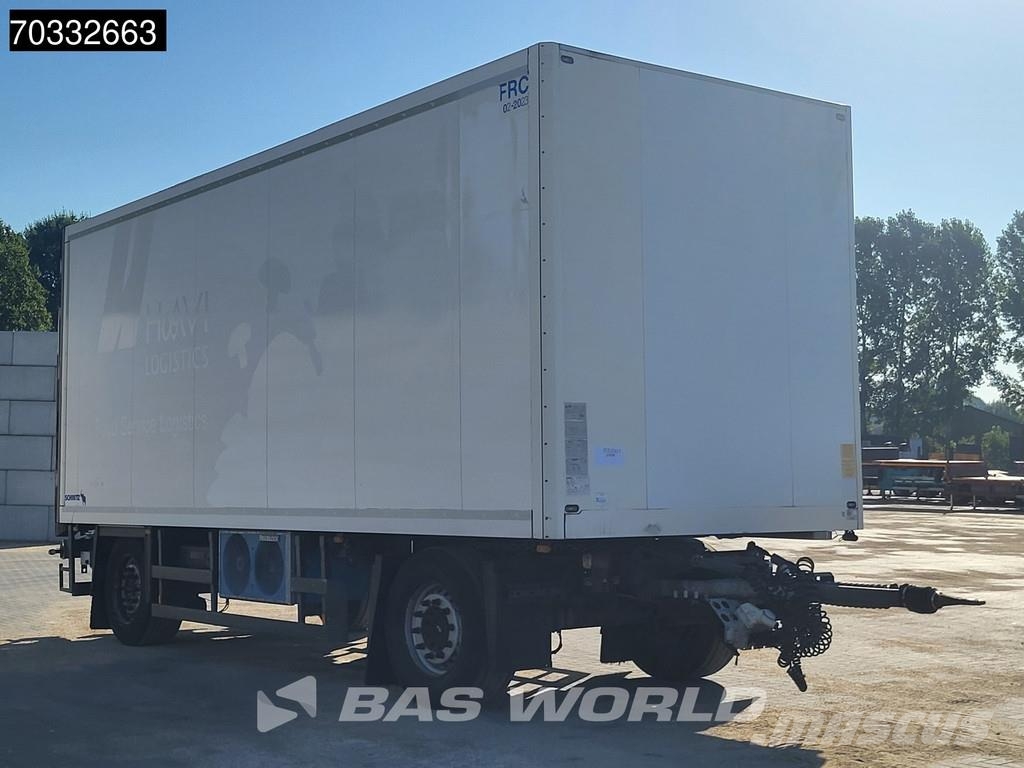 Schmitz Cargobull SCB*D2 2 axles Tail gate Kühlanhänger