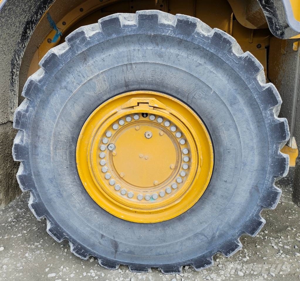 CAT 982 M Hjullastere