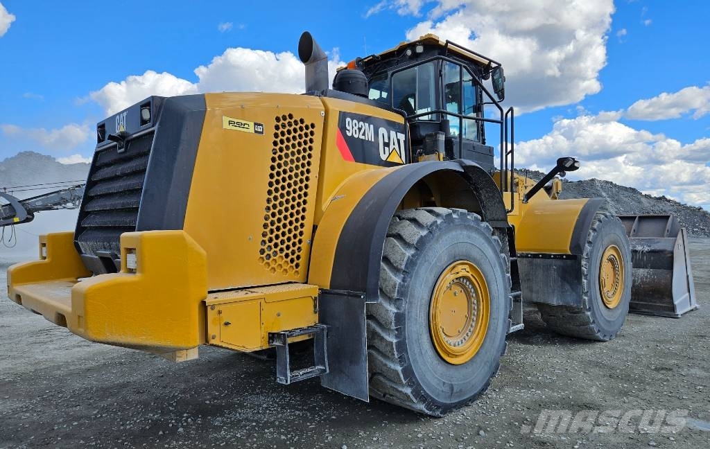 CAT 982 M Hjullastere