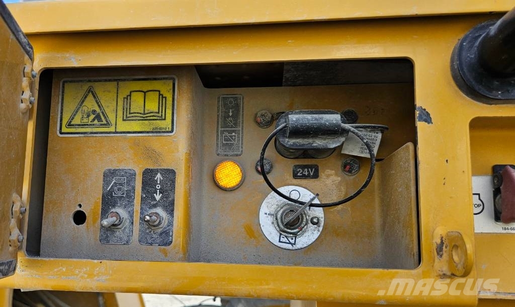 CAT 982 M Hjullastere