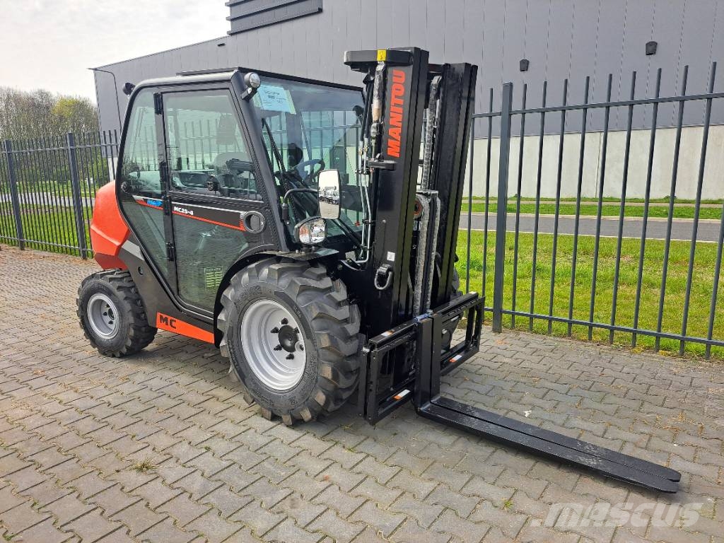 Manitou MC 25-4 Навантажувачі підвищеної прохідності