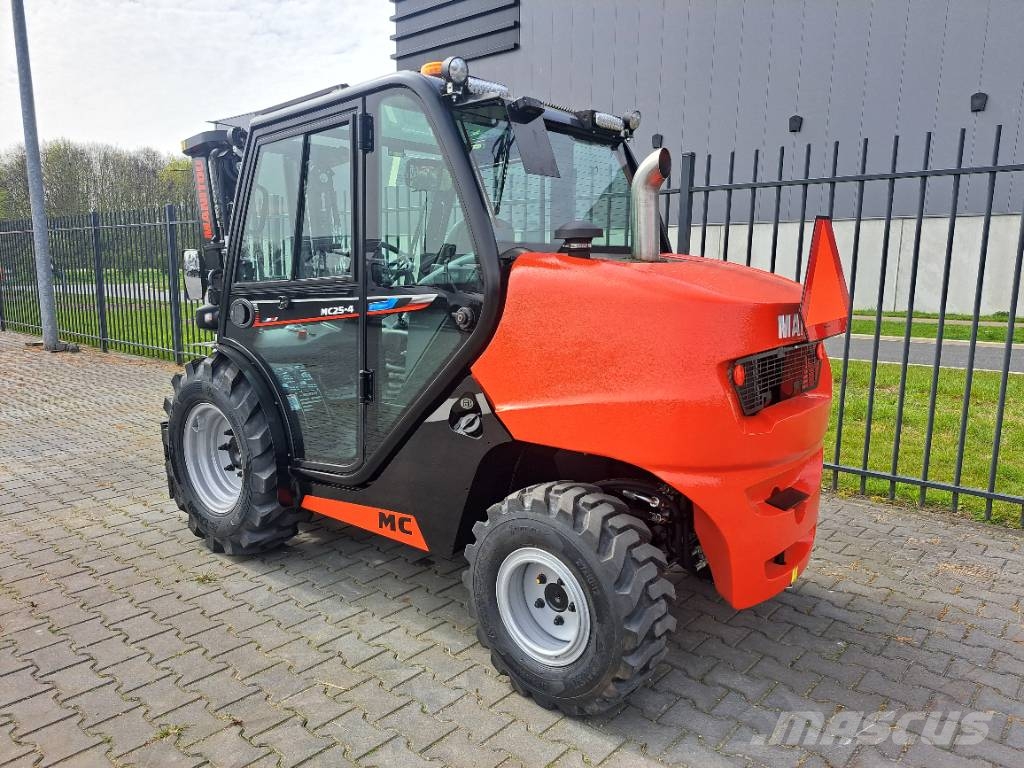Manitou MC 25-4 Навантажувачі підвищеної прохідності