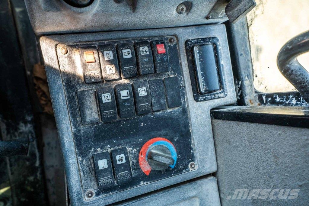 CAT 924G // GODET 3m3 轮式装载机
