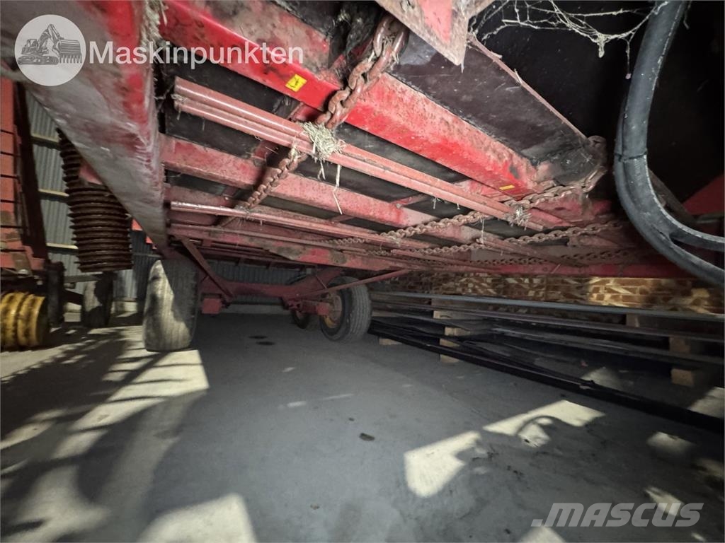 Taarup 1030 Forage wagons