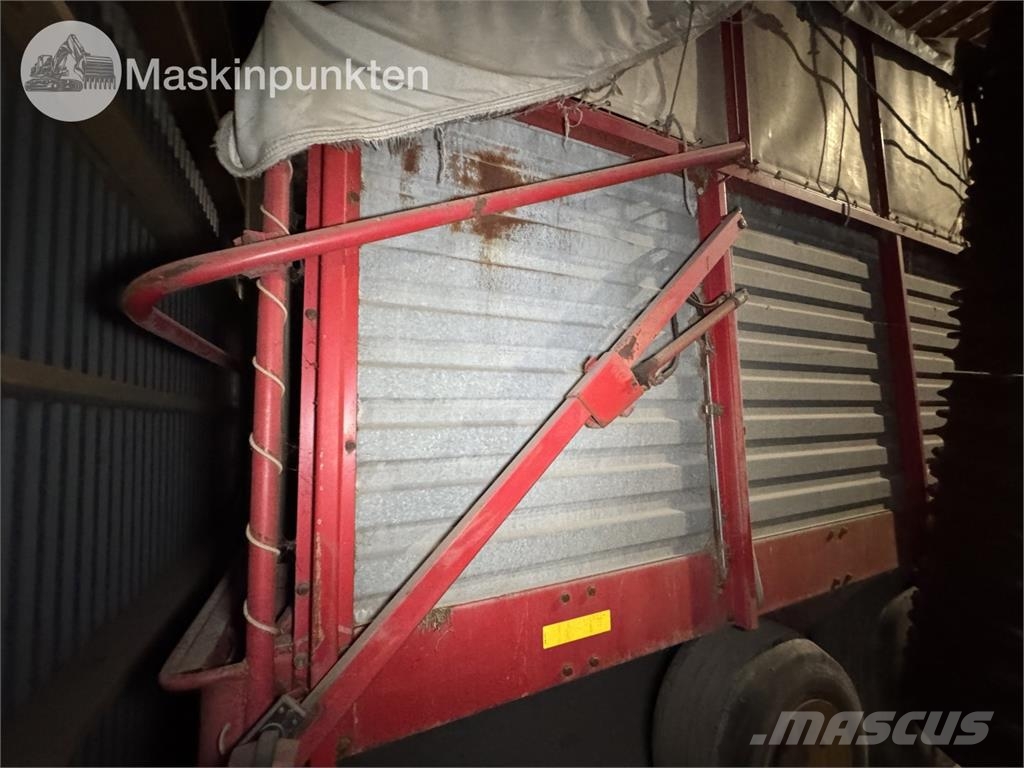 Taarup 1030 Forage wagons