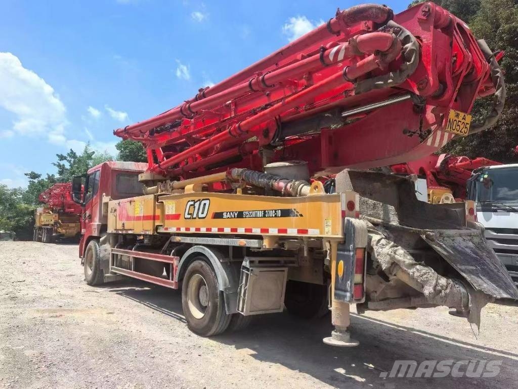 Sany SY5230THBF Pacēlāji, vinčas un materiālu lifti