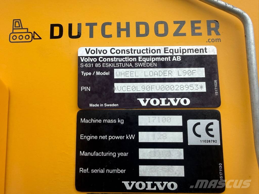 Volvo L90F Pale gommate