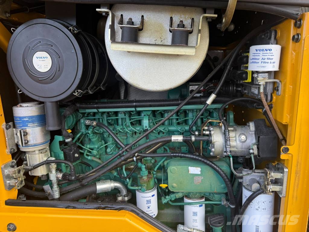 Volvo L90F Pale gommate