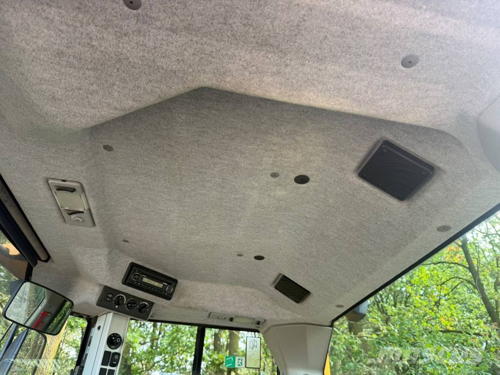Volvo L90F Pale gommate