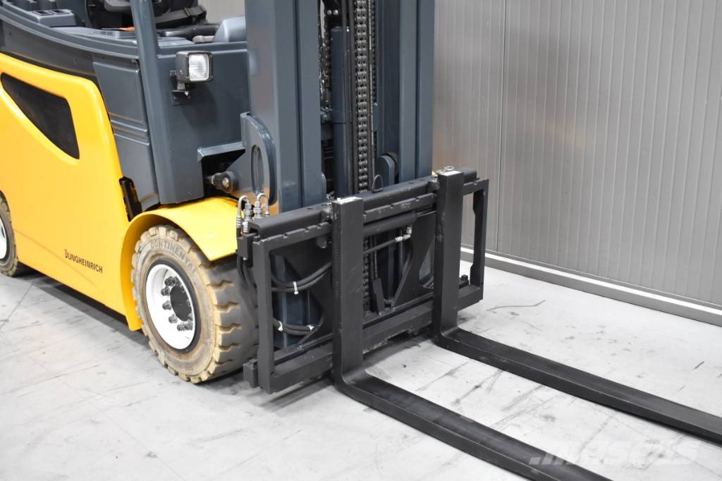 Jungheinrich EFG 430 k شاحنات ذات رافعات شوكية تعمل بالكهرباء
