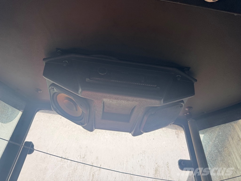 Valmet 911.3 Betakarítók