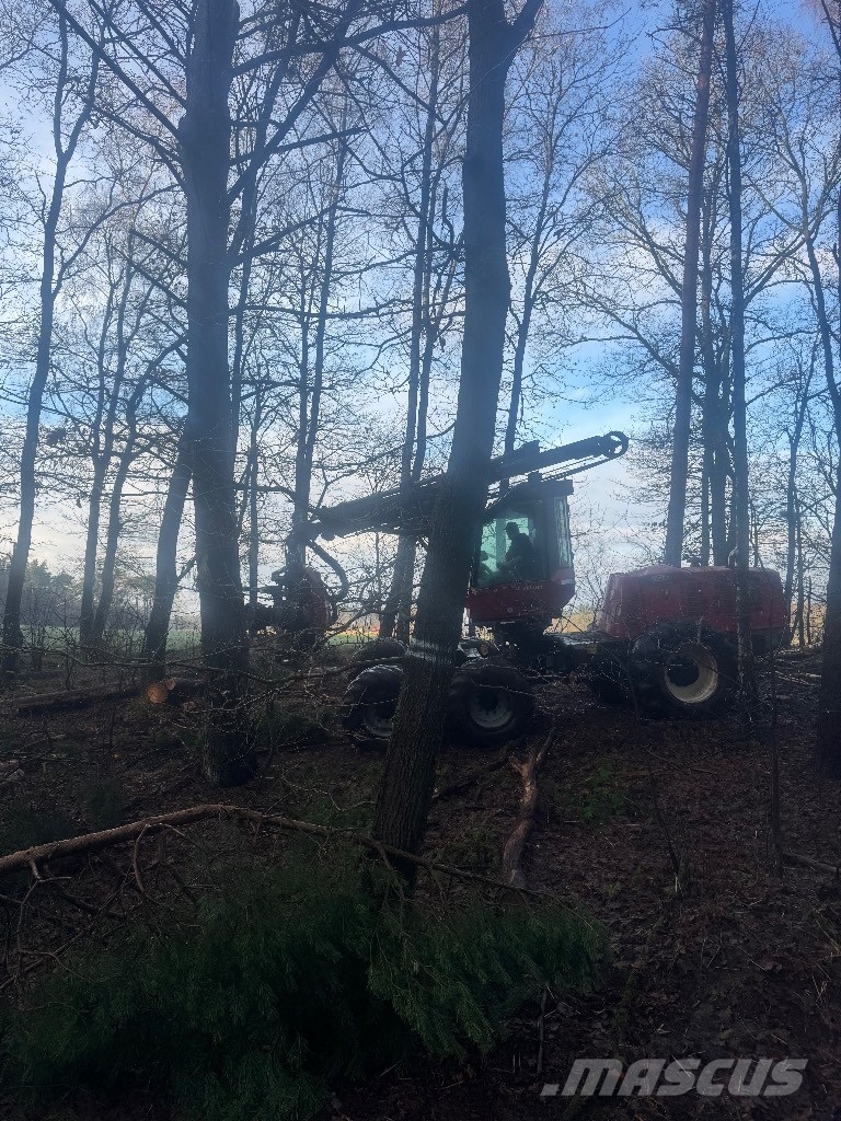 Valmet 911.3 Betakarítók