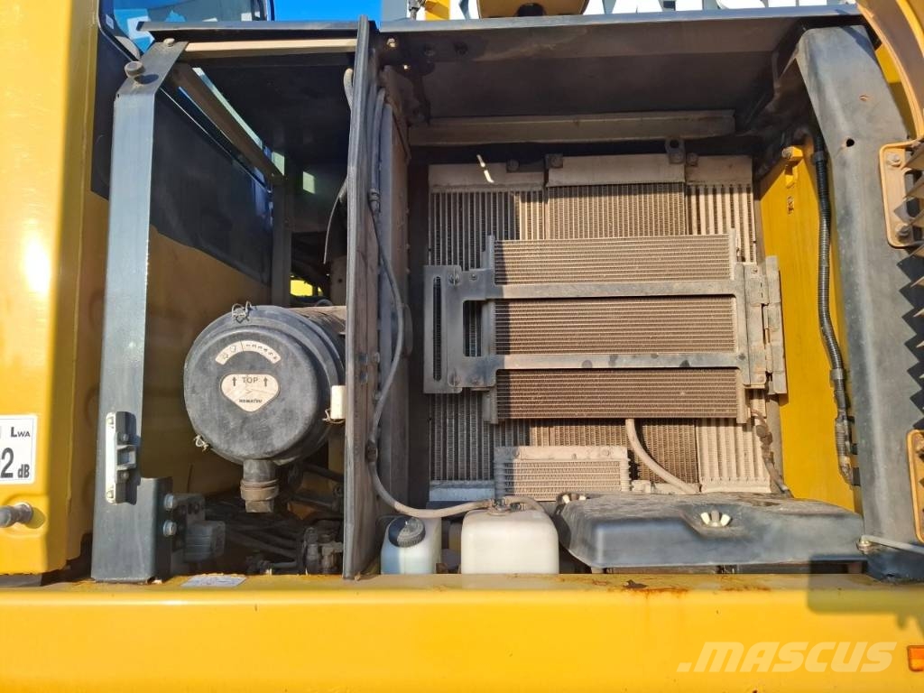 Komatsu PW160-11 Εκσκαφείς με τροχούς - λάστιχα