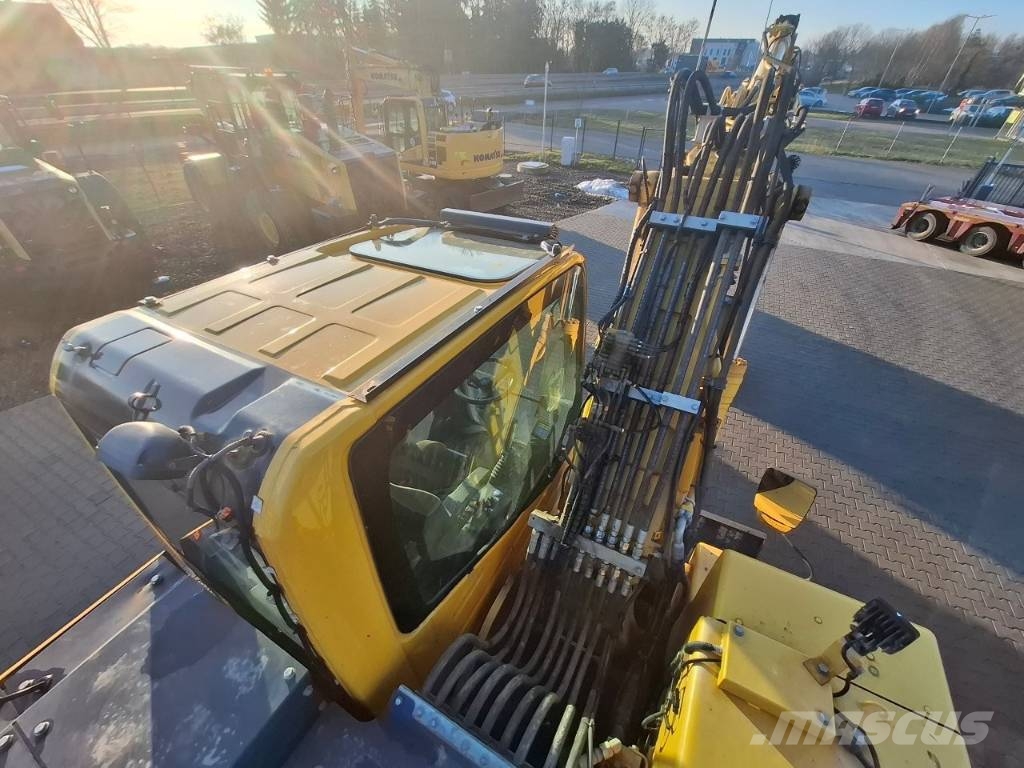 Komatsu PW160-11 Εκσκαφείς με τροχούς - λάστιχα
