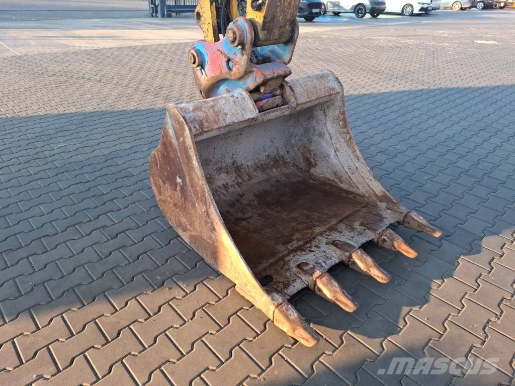 Komatsu PW160-11 Εκσκαφείς με τροχούς - λάστιχα