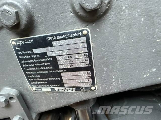 Fendt 415 Vario TMS + Quick loader Tractoren
