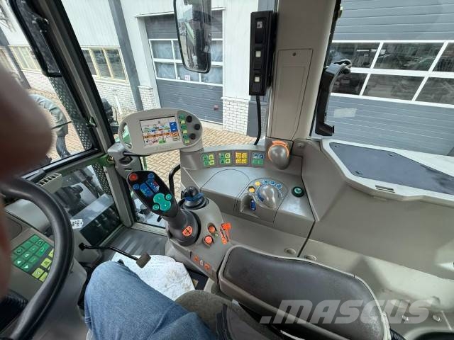 Fendt 415 Vario TMS + Quick loader Tractoren