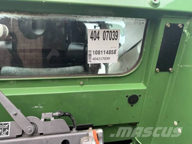 Fendt 415 Vario TMS + Quick loader Tractoren