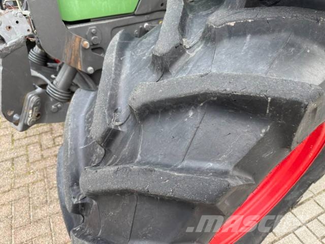 Fendt 415 Vario TMS + Quick loader Tractoren