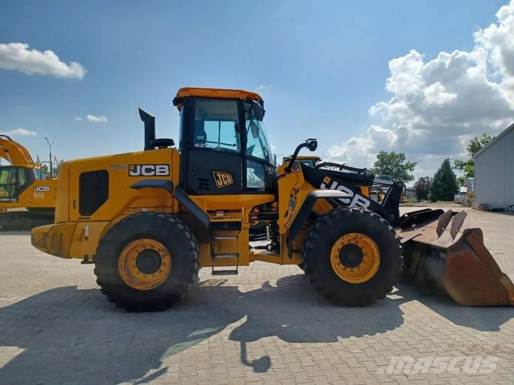JCB 437ZX لوادر بعجل