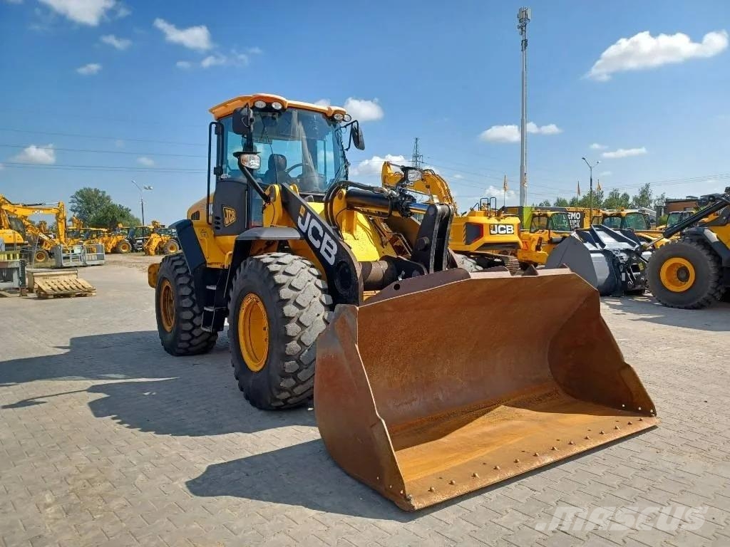 JCB 437ZX لوادر بعجل