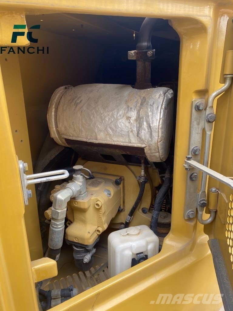 CAT 306 Гусеничні екскаватори