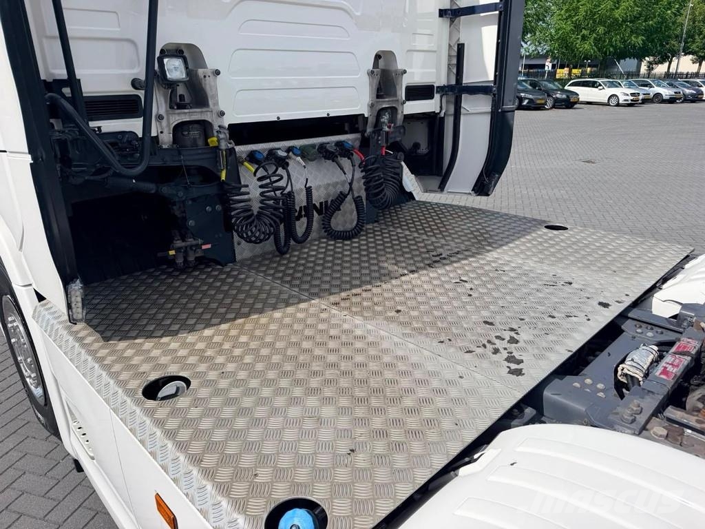 Scania S500 automaat, full air, 6x2/4, retarder, Седельные тягачи