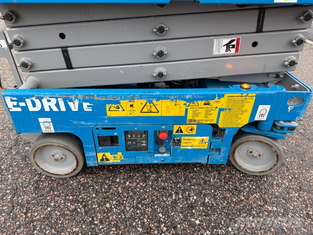 Genie gs1330 シザースリフト