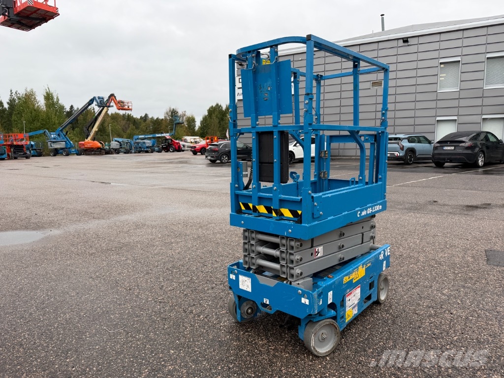 Genie gs1330 シザースリフト