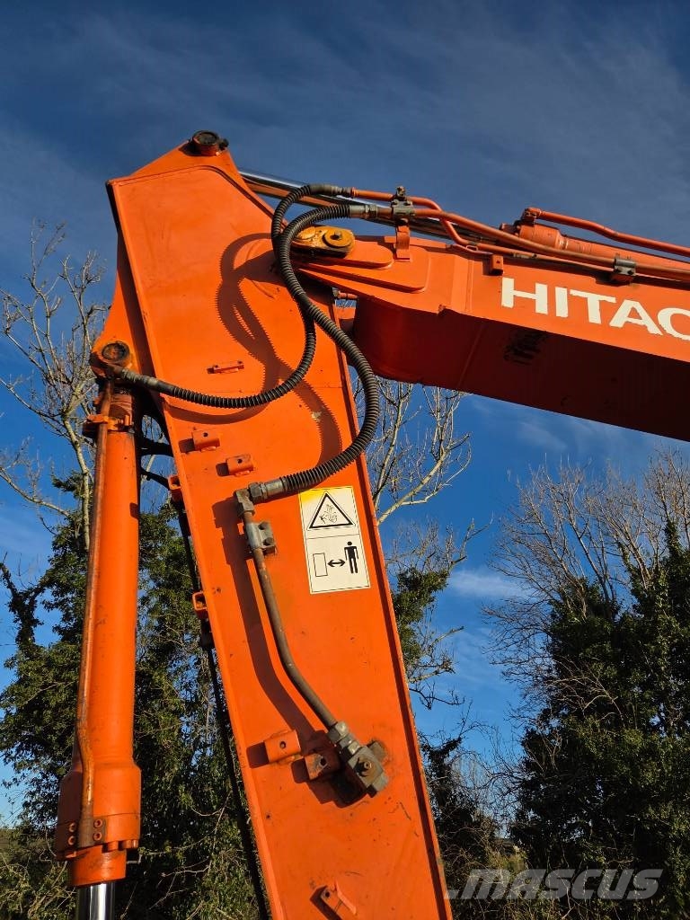 Hitachi ZX 210 LC-3 Escavadeiras de esteiras