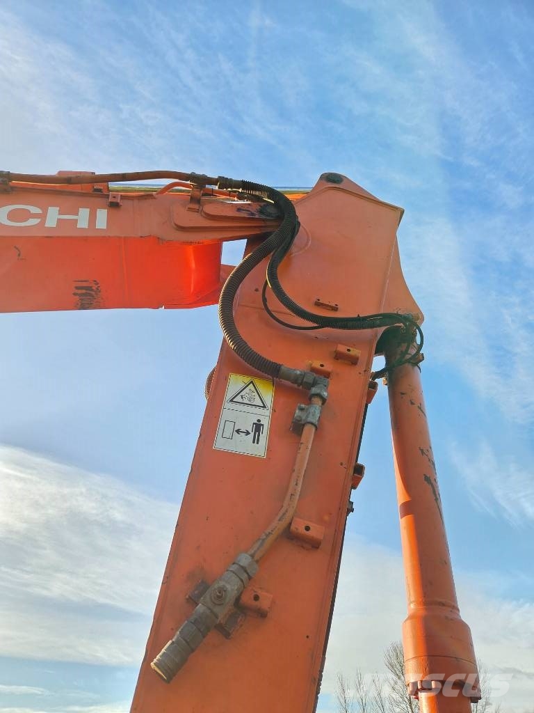 Hitachi ZX 210 LC-3 Escavadeiras de esteiras