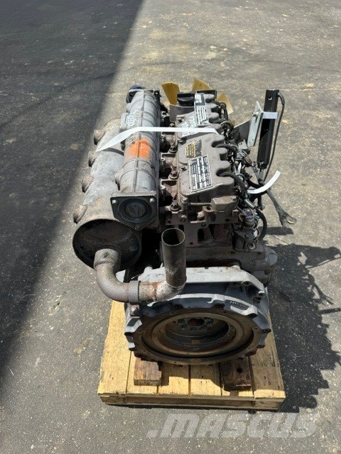 Deutz F4M 1011 F USZKODZONY Dzinēji