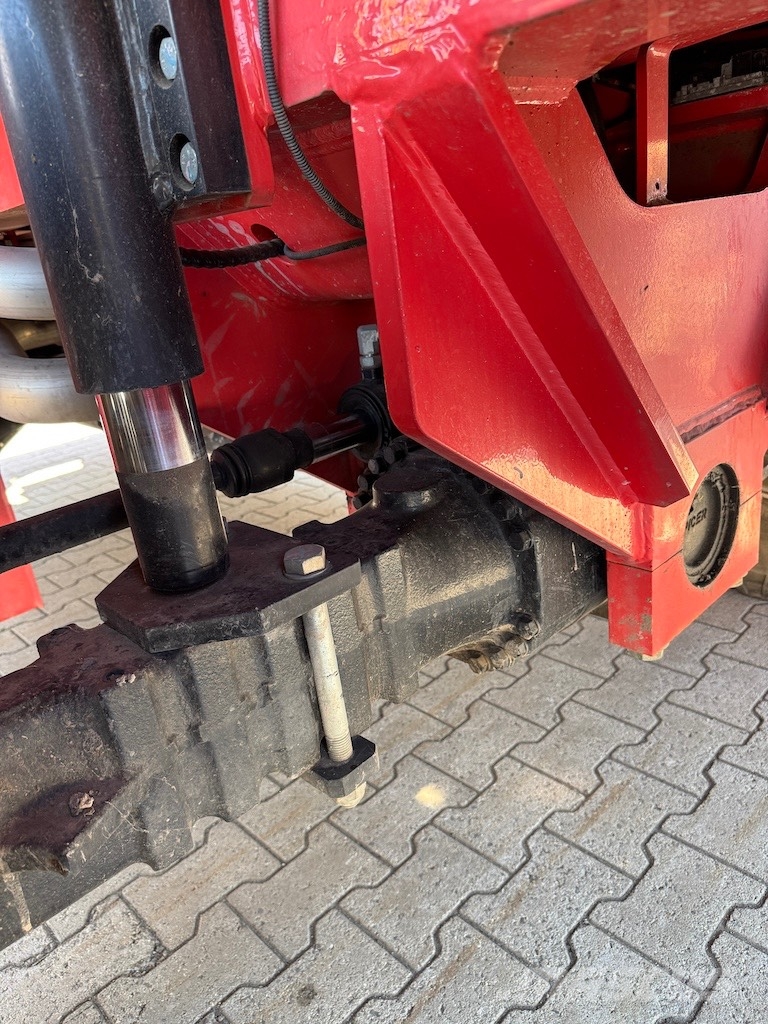 Manitou MRT 2550 Privilege Plus 伸縮臂操作車