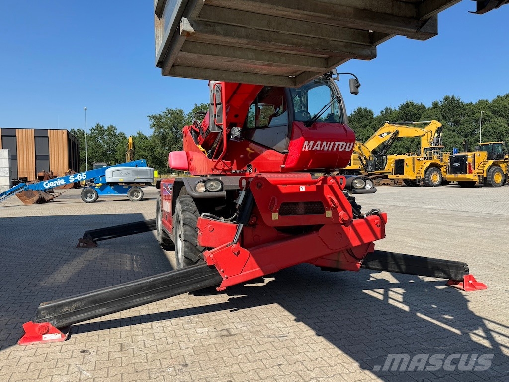 Manitou MRT 2550 Privilege Plus 伸縮臂操作車