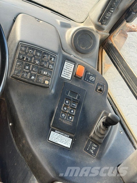 Bell B 50 D USED PARTS Camiones articulados