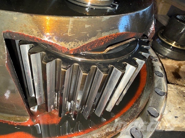 Bell B 50 D USED PARTS Camiones articulados