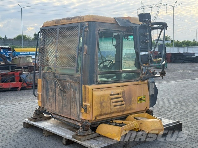 Bell B 50 D USED PARTS Camiones articulados