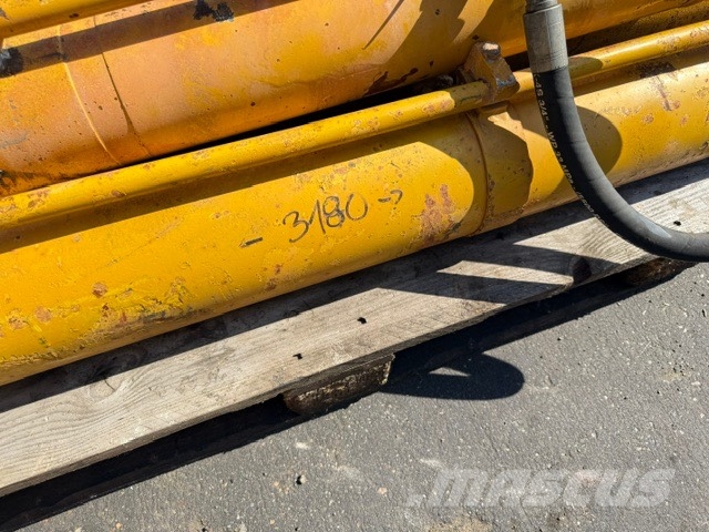 Bell B 50 D USED PARTS Camiones articulados