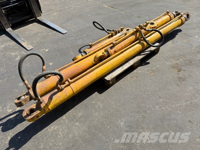 Bell B 50 D USED PARTS Camiones articulados