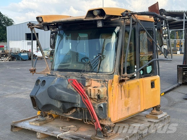 Bell B 50 D USED PARTS Camiones articulados