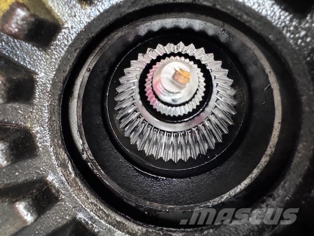 Bell B 50 D USED PARTS Camiones articulados