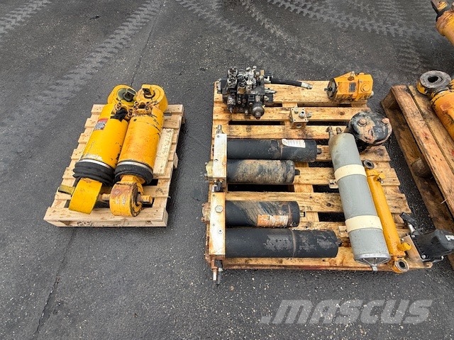 Bell B 50 D USED PARTS Camiones articulados