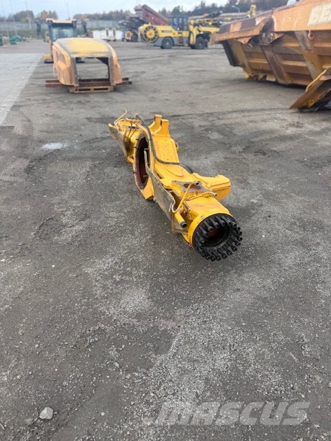 Bell B 50 D USED PARTS Camiones articulados
