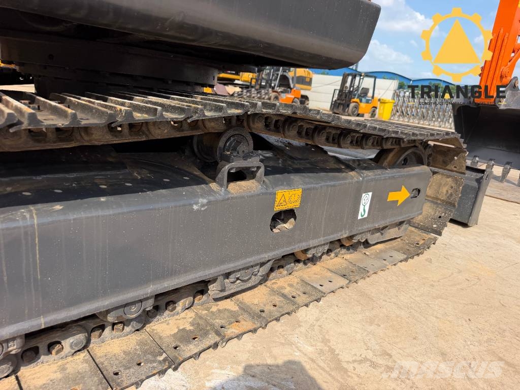 Doosan DX 75 Гусеничні екскаватори