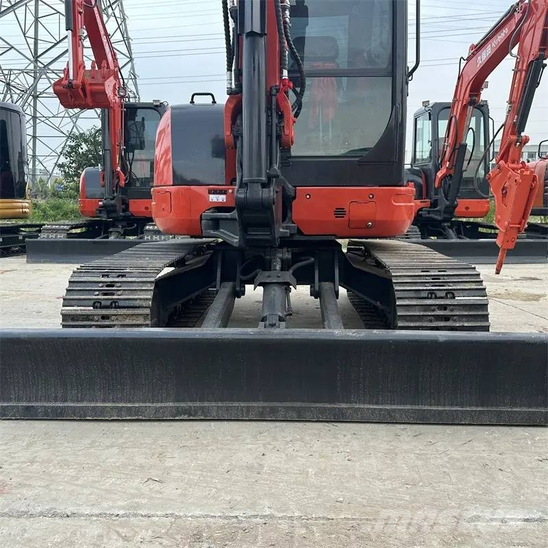 Kubota KX165 Гусеничные экскаваторы