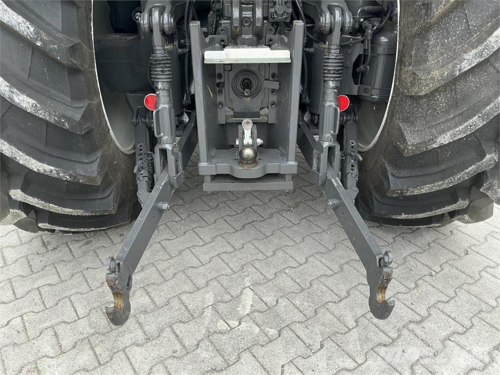 Valtra T155A 2A1 Traktorit