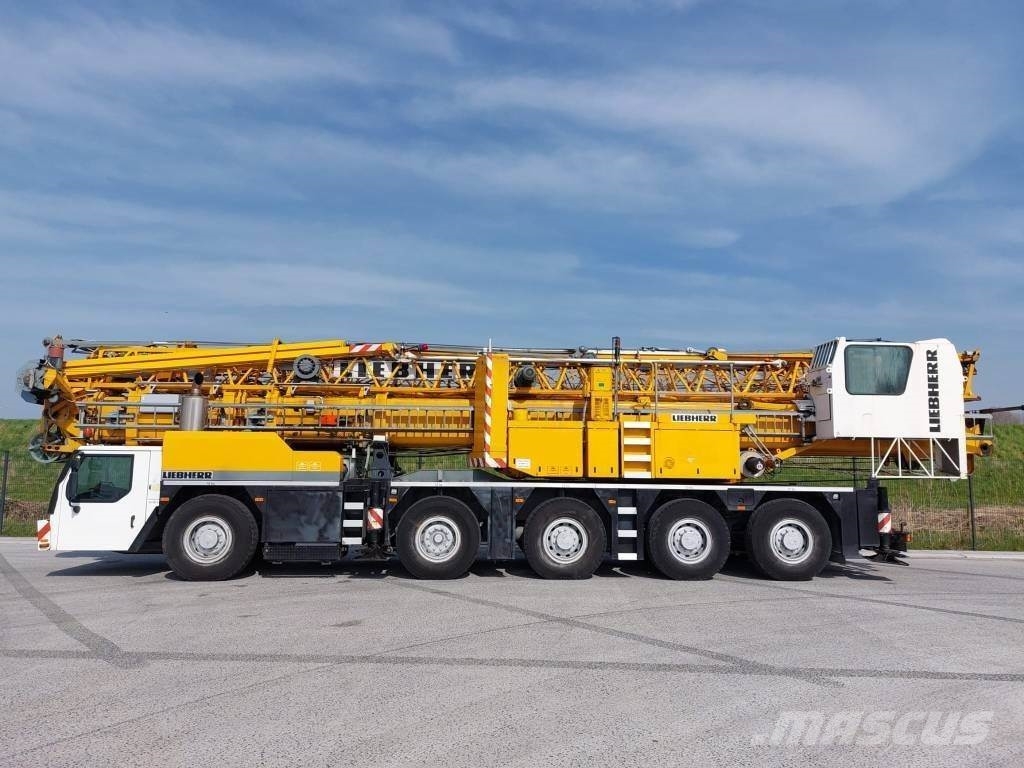 Liebherr MK 100 Tornkraanad